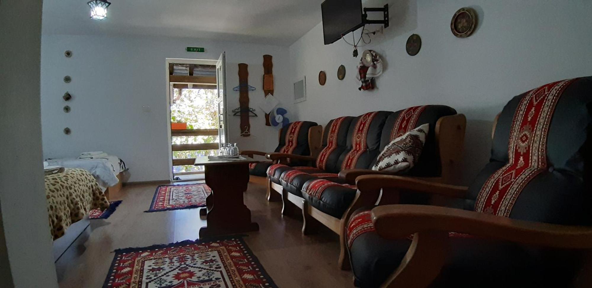 Pensiunea Casa Godja Văleni Quarto foto
